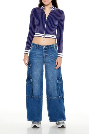MEDIUM DENIM Low-Rise Wide-Leg Cargo Jeans, image 1