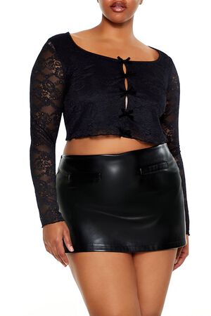 BLACK Plus Size Cutout Bow Crop Top, image 3