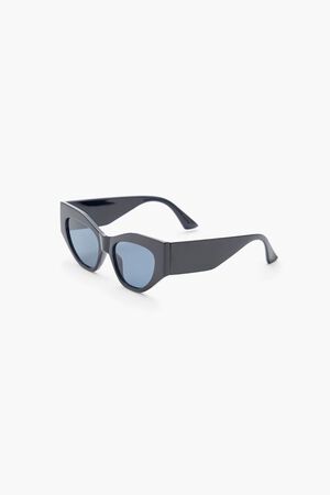 BLACK/BLACK Cat-Eye Frame Sunglasses, image 2