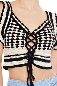 BLACK/CREAM Sweater-Knit Geo Crop Top, image 3